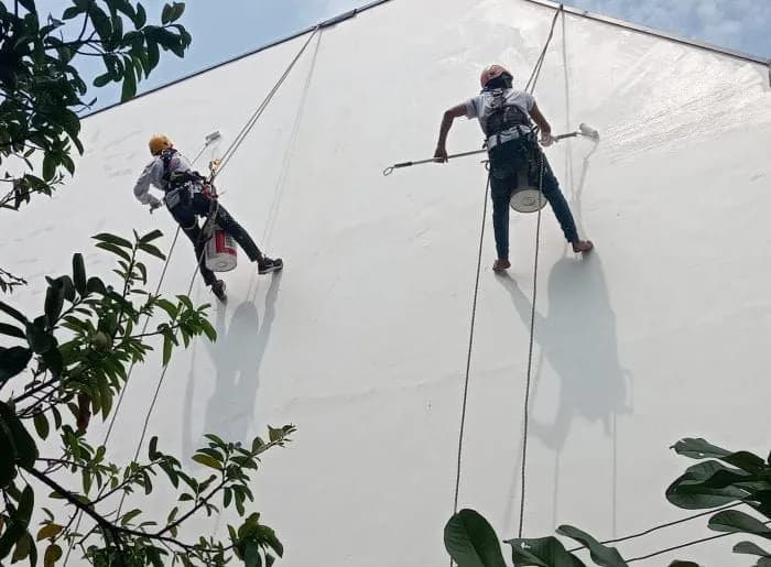 Rope Access External Wall Leak Repair